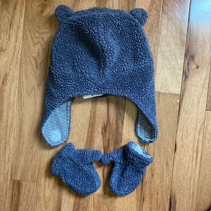 Hat and Mitten Set